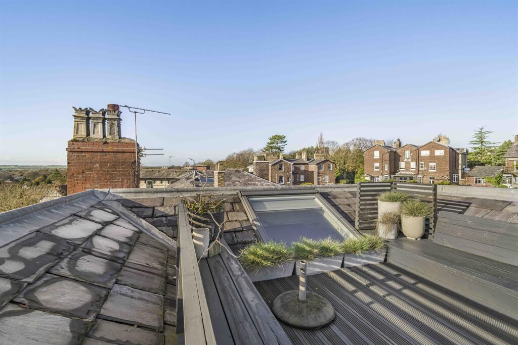 2 bedroom apartment for sale in Langham Mount, East Downs Road, Bowdon, WA14